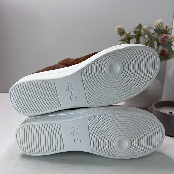 Ryka Vera Suede Casual Sneaker Boot Slip On Brown Women's 11M Tried On - Picture 8 of 9